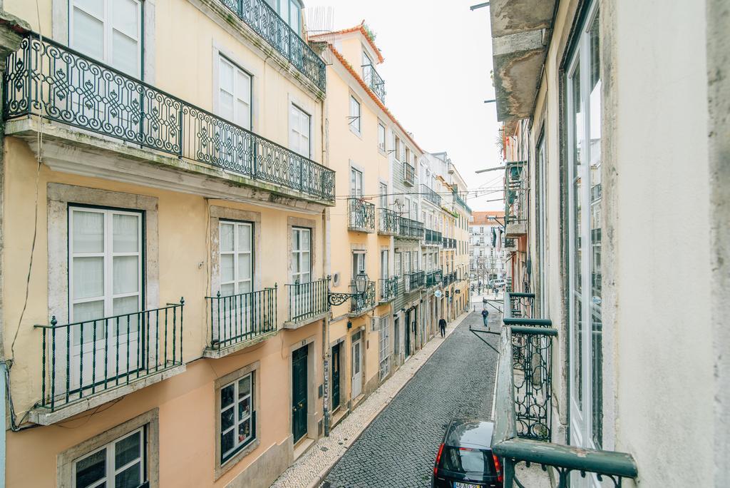 Camoes Deluxe Bairro Alto Apartment Lisbon Exterior photo
